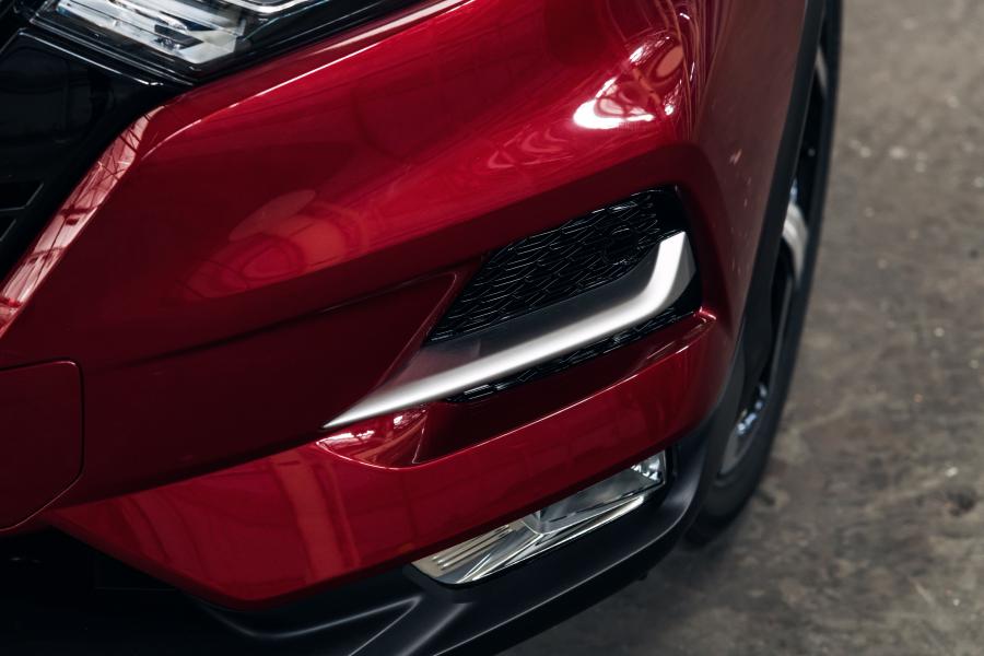 Детали экстерьера Nissan Rogue Sport 2019 года  (фото 9 из 40)